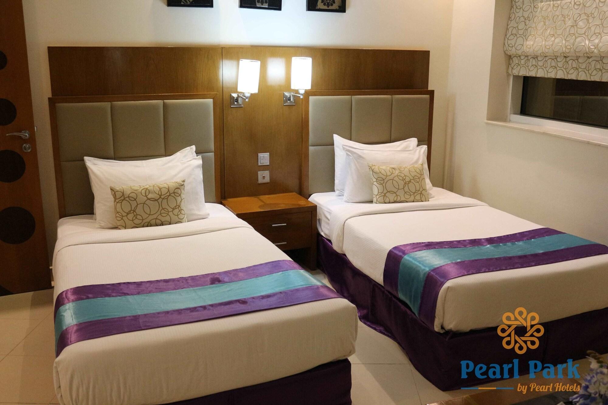 Pearl Executive Hotel Apartments Dubái Exterior foto